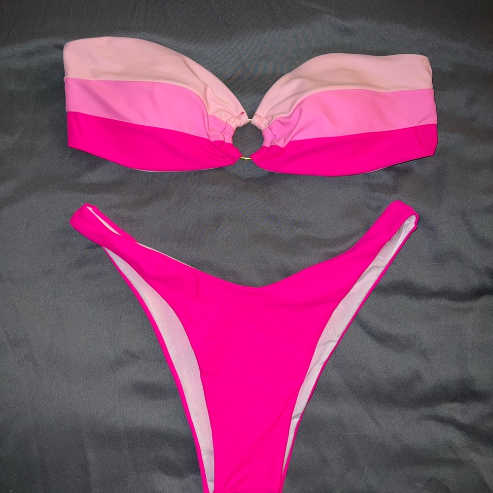 Brand near bikini never worn